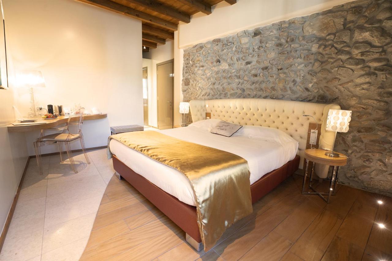 Il Borgo - 1711 Luxury Guest House Арлате Экстерьер фото