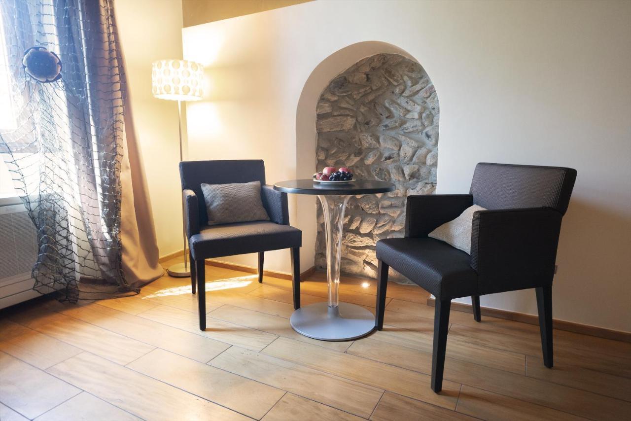 Il Borgo - 1711 Luxury Guest House Арлате Экстерьер фото