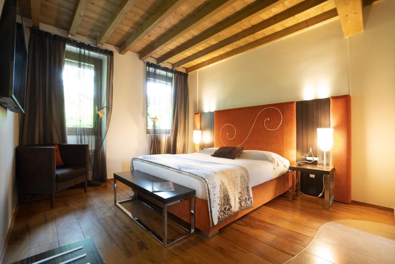 Il Borgo - 1711 Luxury Guest House Арлате Экстерьер фото