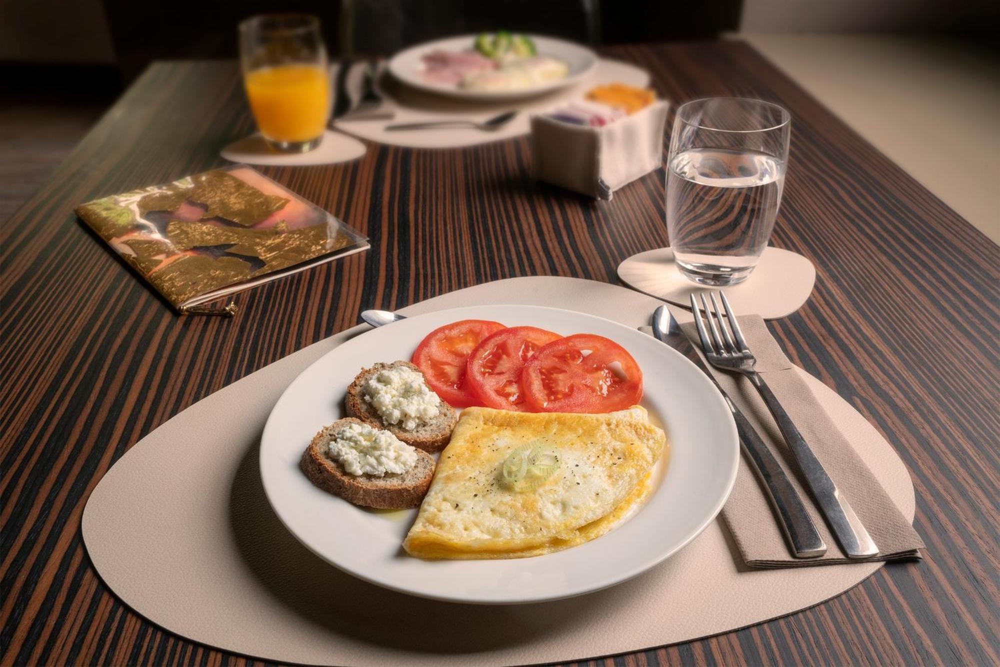 Il Borgo - 1711 Luxury Guest House Арлате Экстерьер фото